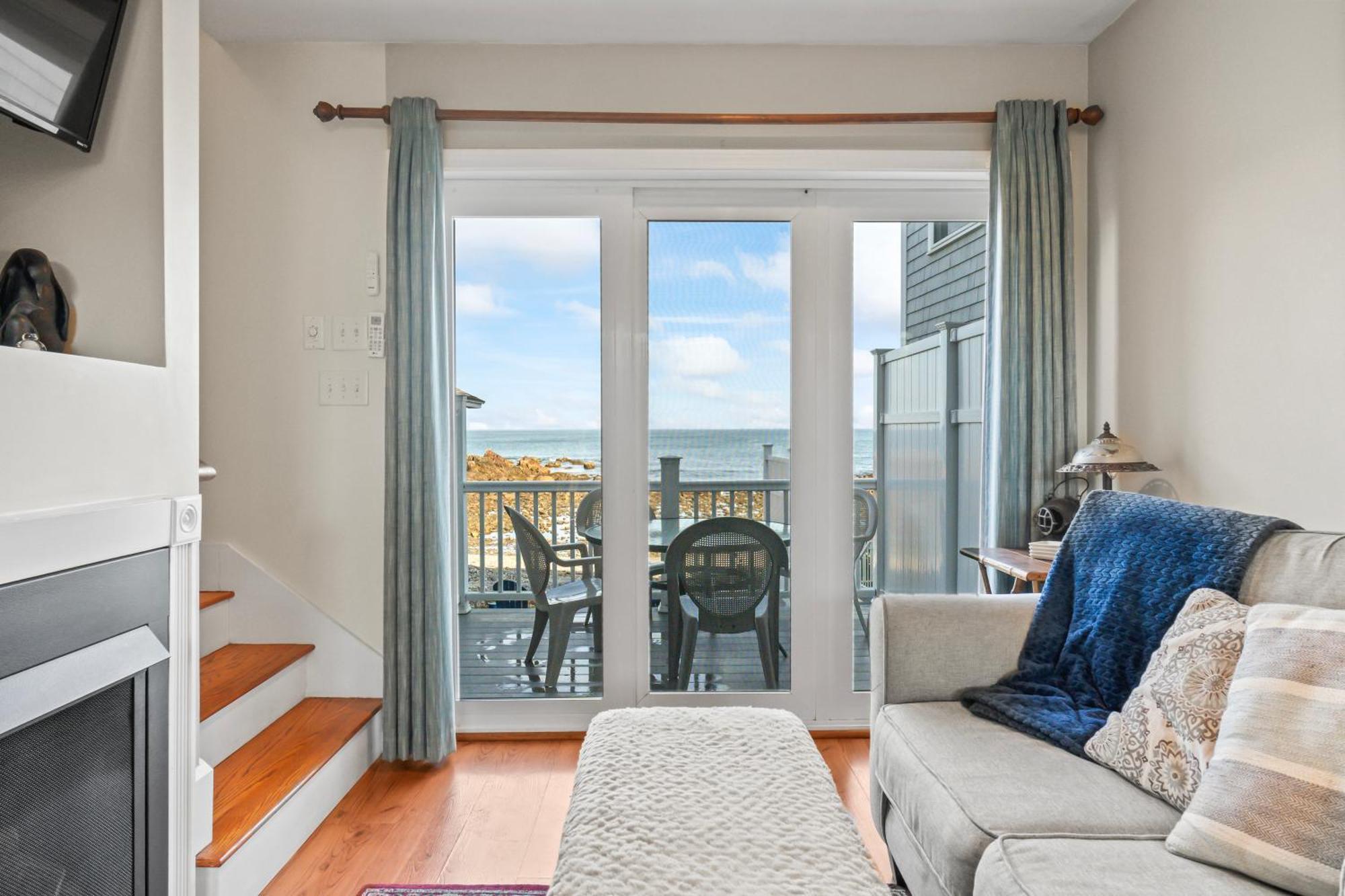 Perkins Cove Oceanfront Cottage โอกันควิท ภายนอก รูปภาพ