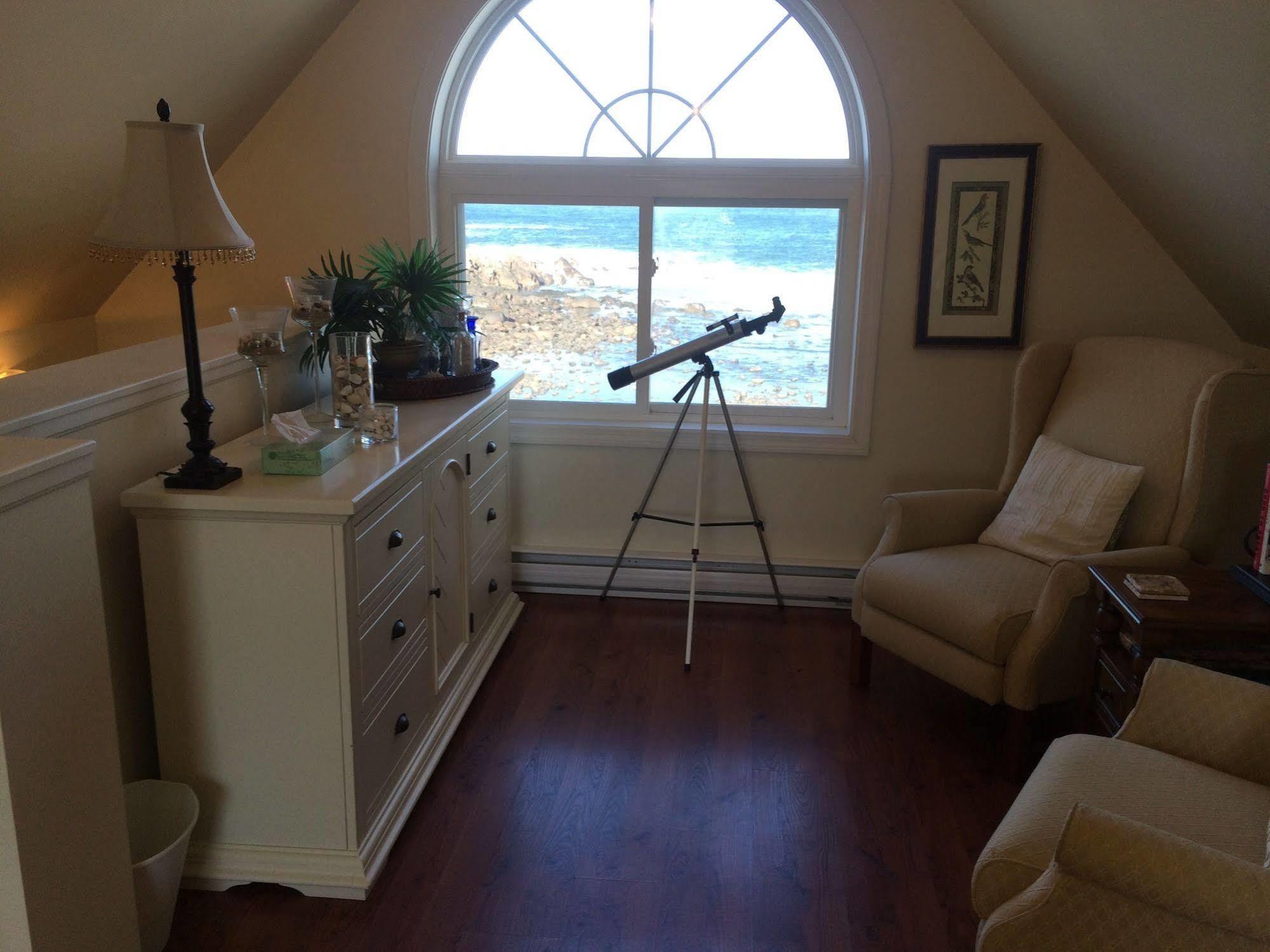 Perkins Cove Oceanfront Cottage โอกันควิท ภายนอก รูปภาพ
